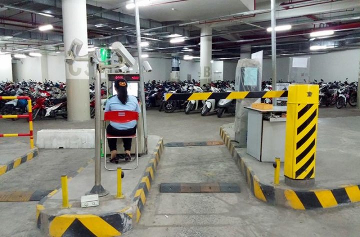 Thuê người trông giữ xe ở Hà Nội giá bao nhiêu?